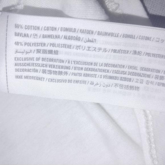 Ladies small Hollister tee shirt. - Picture 4 of 4